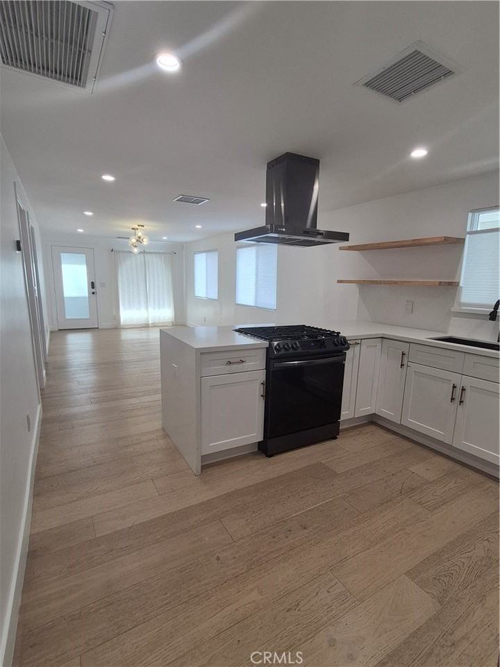 3439 Plata St - Photo 7 of 23