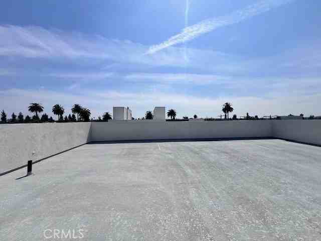 1260 Leighton Ave - Photo 2 of 6