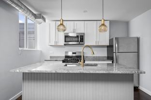 2945 W Peterson Ave - Photo 1 of 1