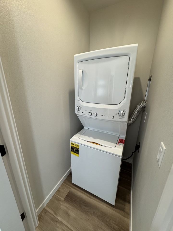 642 Parker Loop - Photo 5 of 11