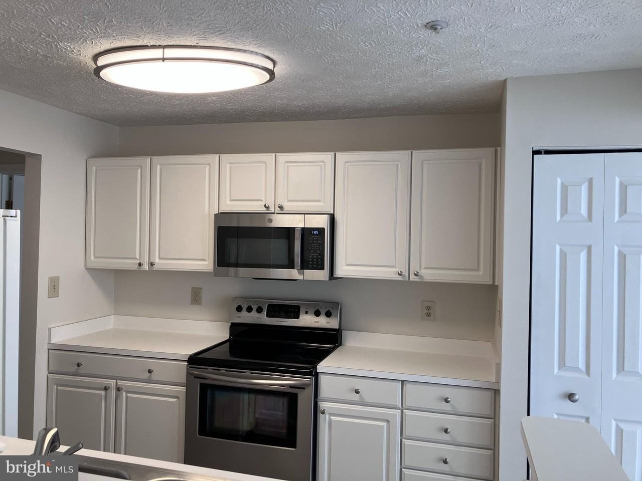 703 Orchard Overlook Apt 102 #102 - Photo 7 of 27