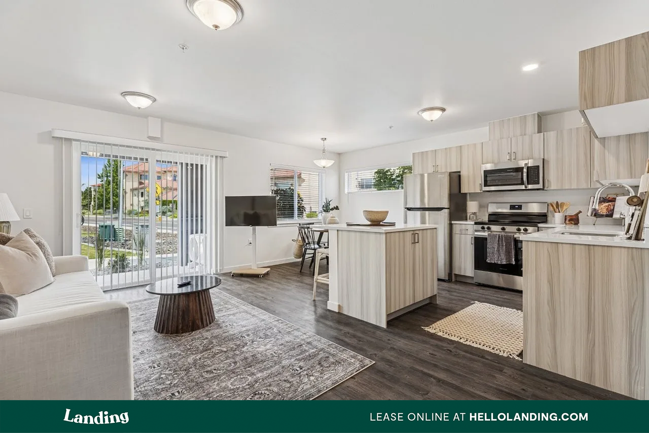 355 Bradley Blvd - Photo 3 of 50