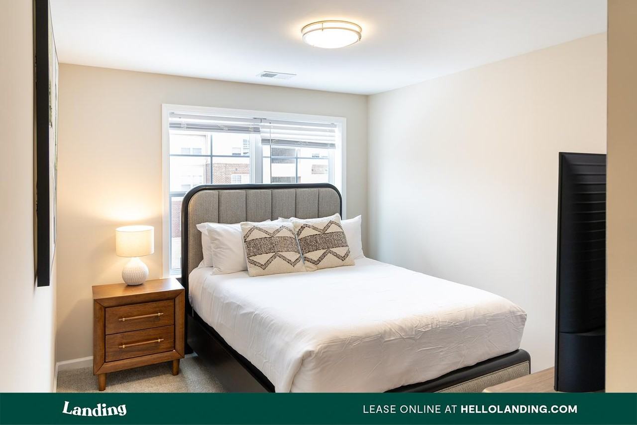 602 Laconia Circle - Photo 2 of 50