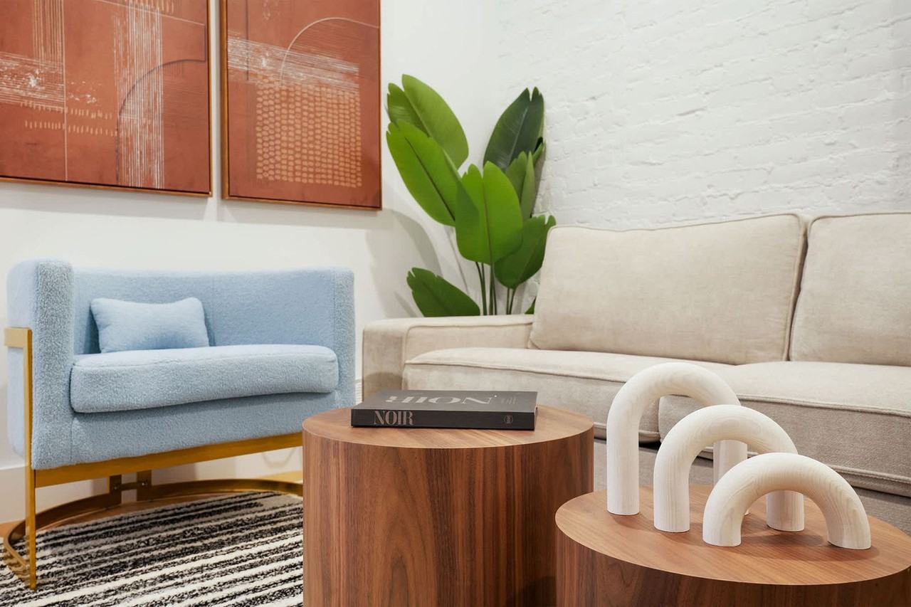 1290 1st Ave #1022016P - Photo 2 of 22