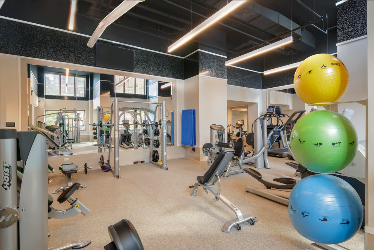 360 West 43rd Street #8D - Photo 5 of 9