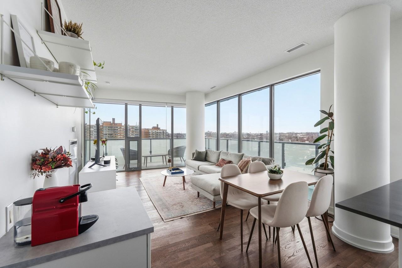 1815 Yonge Street #1404 - Photo 7 of 29