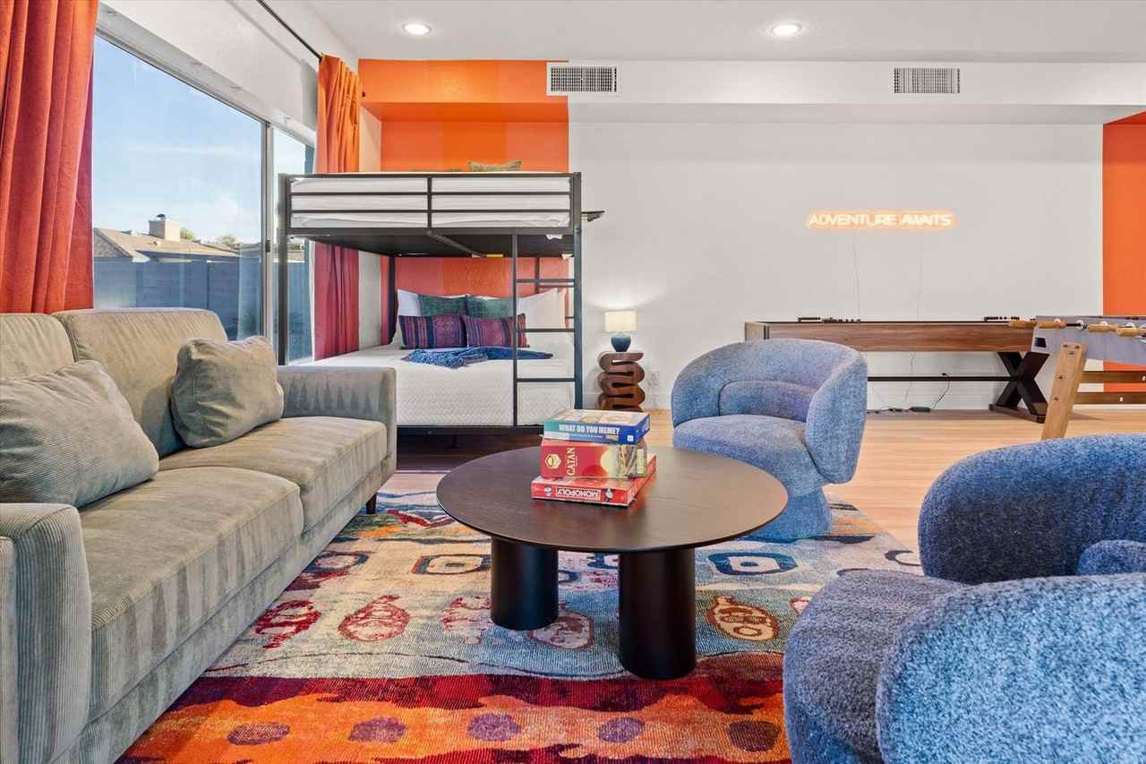 15638 N 41st Pl #1068374P - Photo 5 of 50