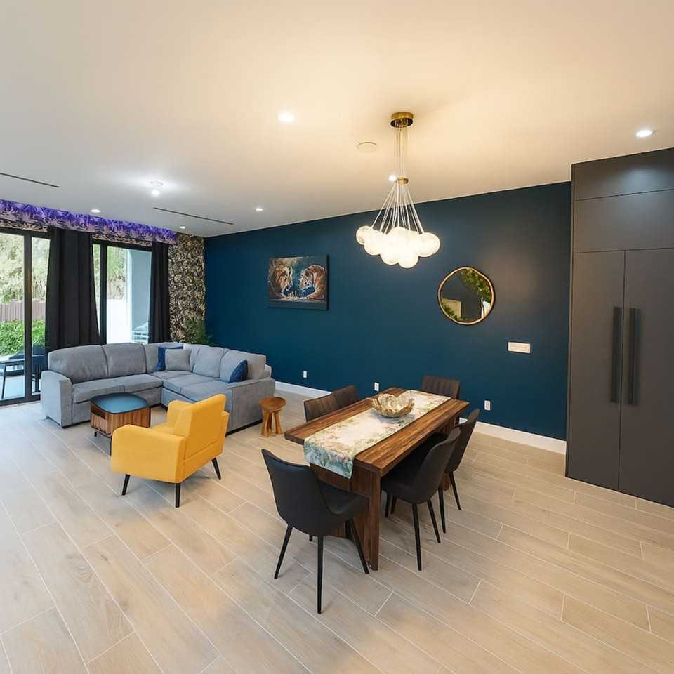 1812 Miami Rd #1369665P - Photo 3 of 39