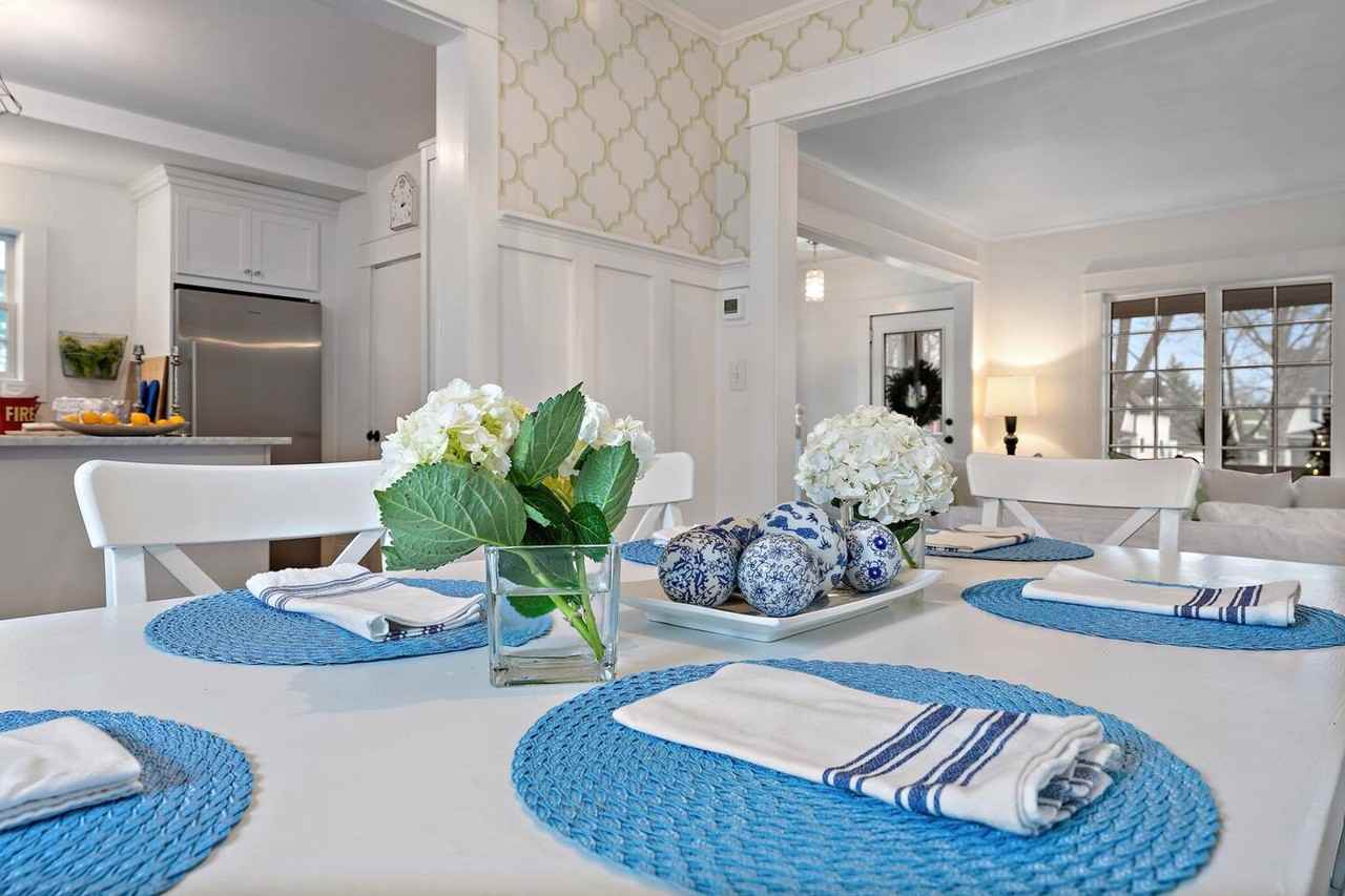 131 Broadway Ave N #1368698P - Photo 7 of 43