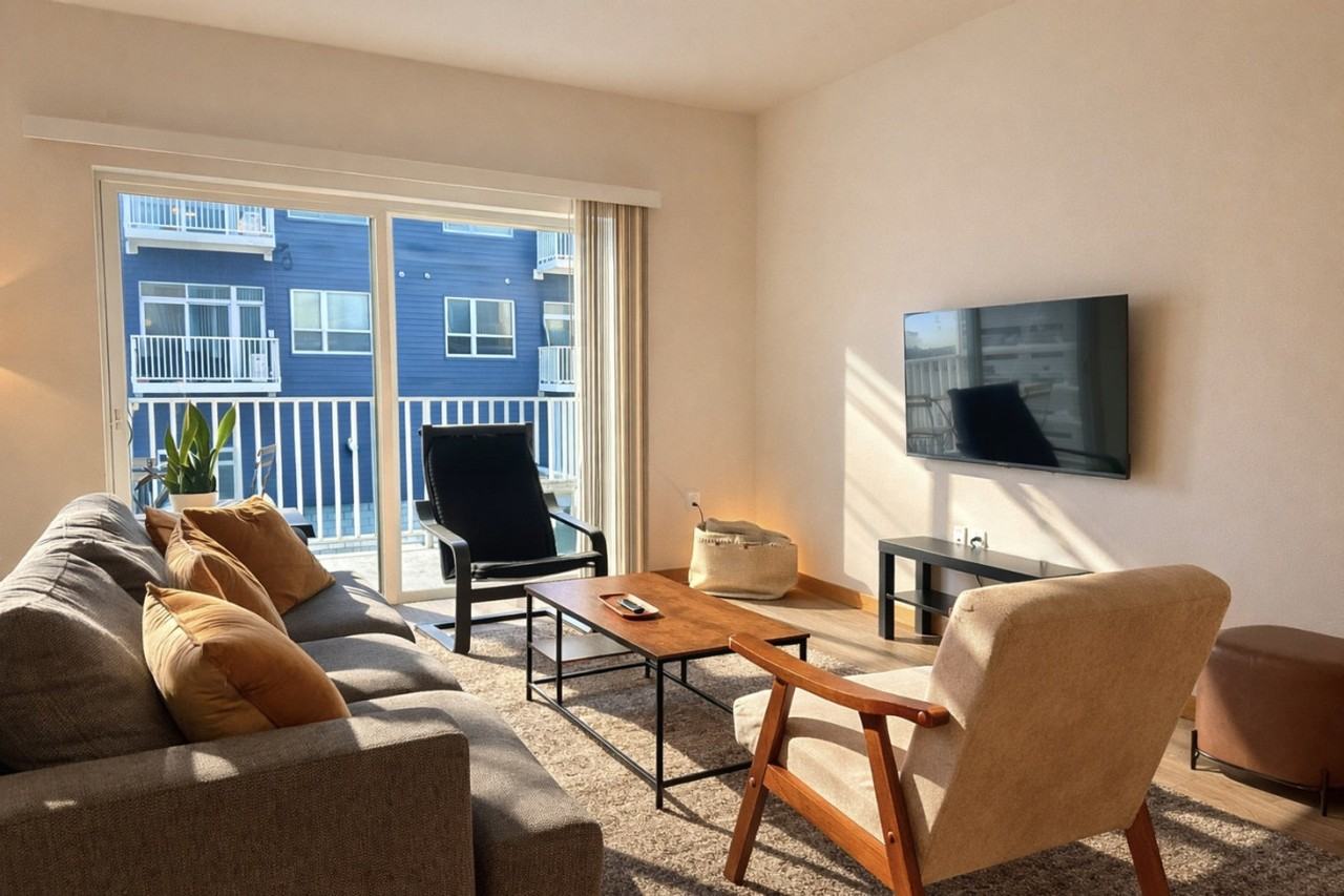 1640 N Water St #1379063P - Photo 4 of 18