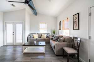 featured image of 920 17th St