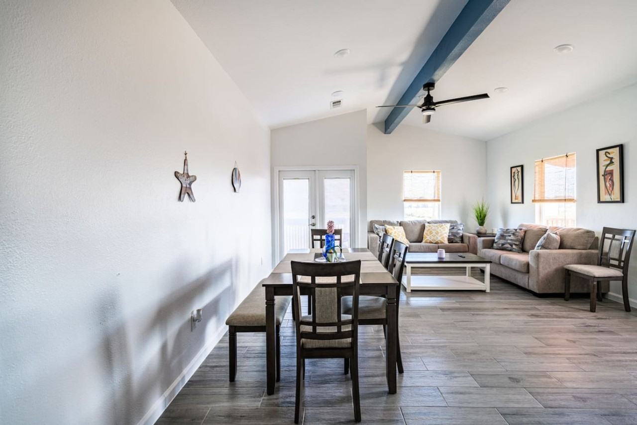 920 17th Street - Photo 3 of 50