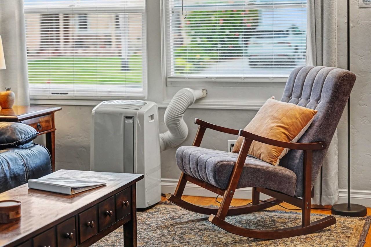 7221 Vassar Ave #1388508P - Photo 3 of 35