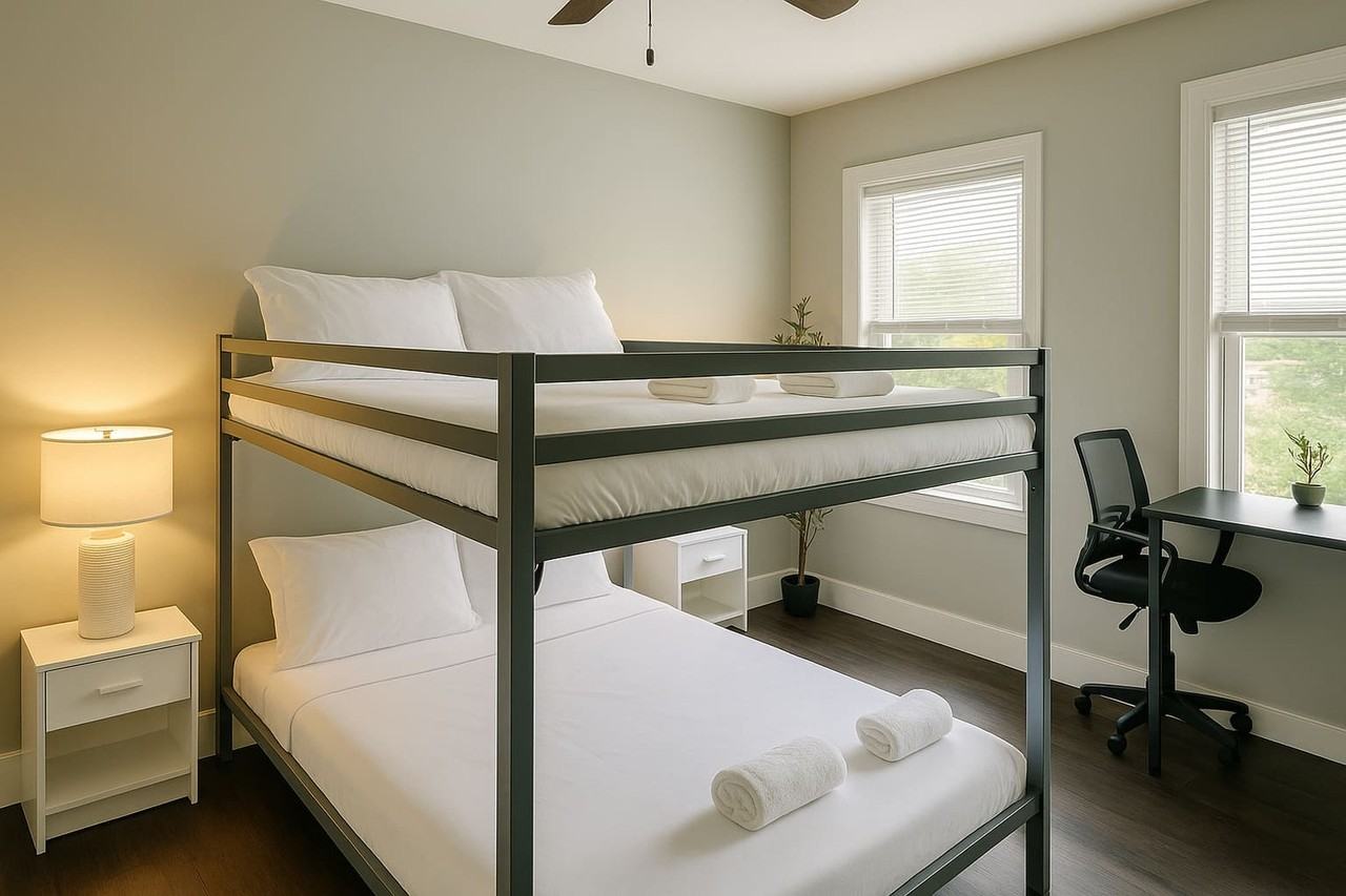 128 Bainbridge St #1055780P - Photo 6 of 14