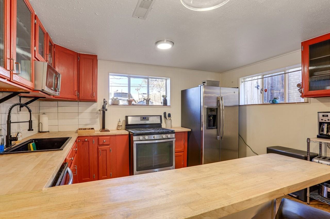 1383 S Zenobia St #1385633P - Photo 6 of 26