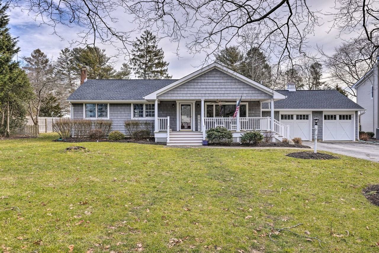 500 Blossom Bnd #1300417P - Photo 3 of 31