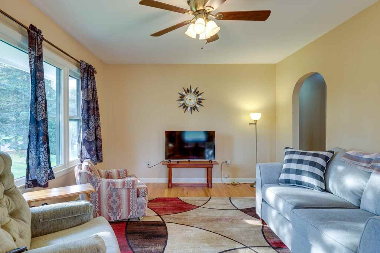 2 Deo St #1299977P - Photo 3 of 24