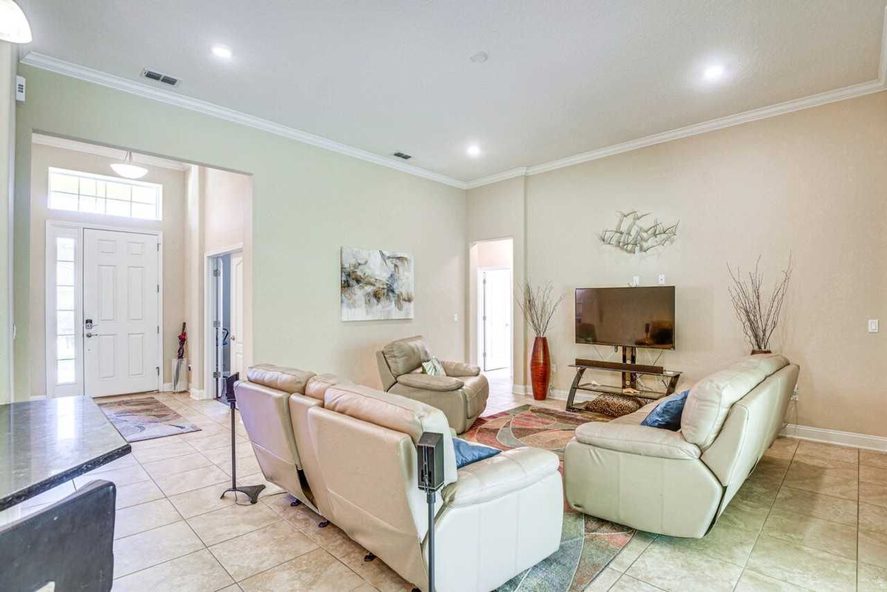 1 Slate Blue Pl #1385627P - Photo 5 of 29