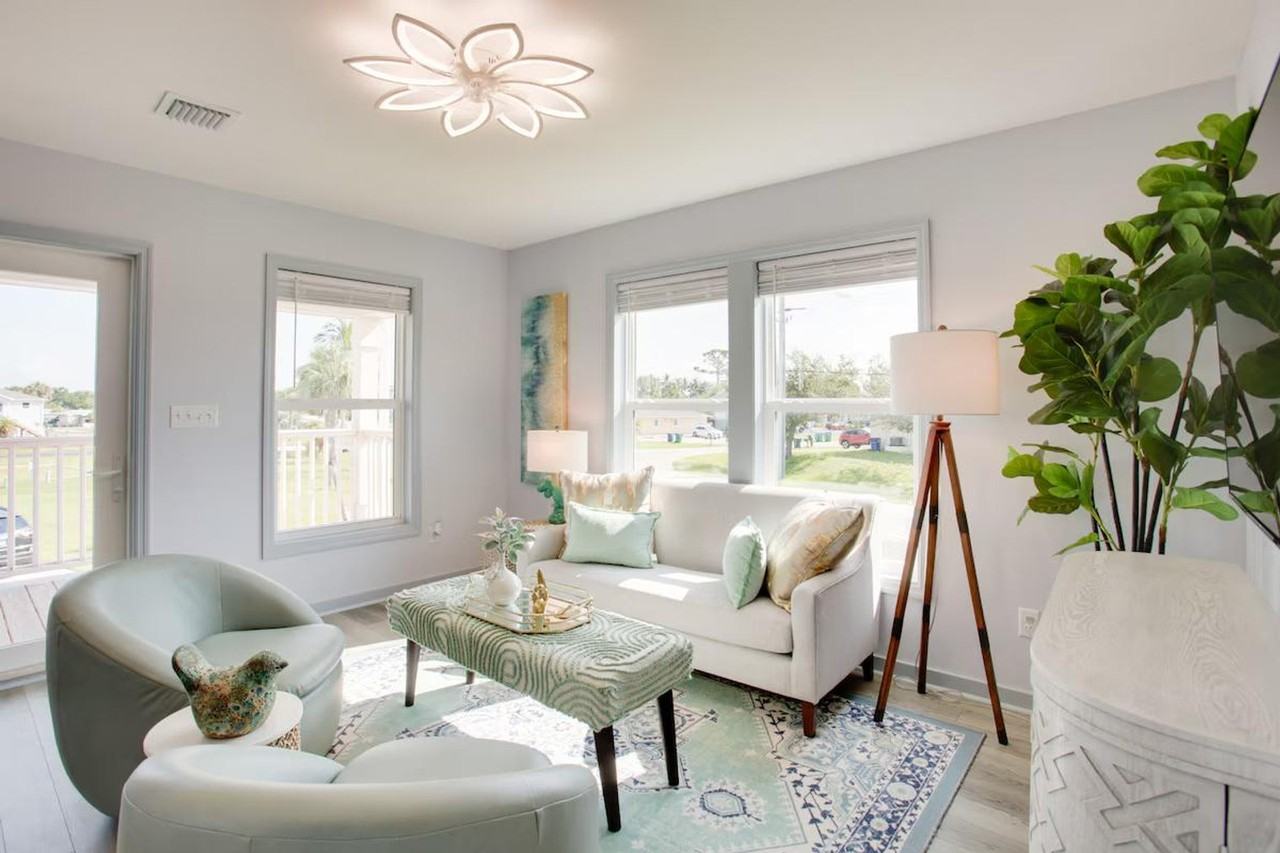 13611 Catbird Dr #1385925P - Photo 5 of 25