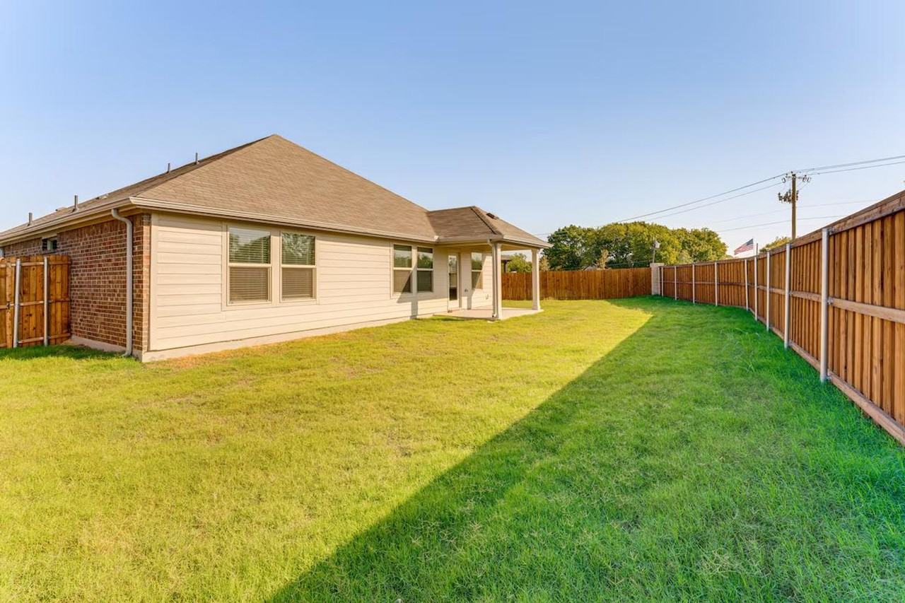 723 Williams Way #1385583P - Photo 7 of 30