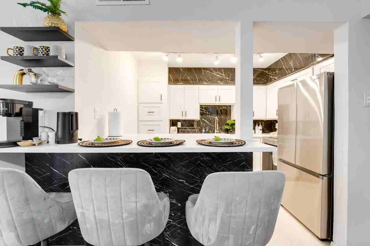 4368 Cedar Springs Rd #1385757P - Photo 3 of 21