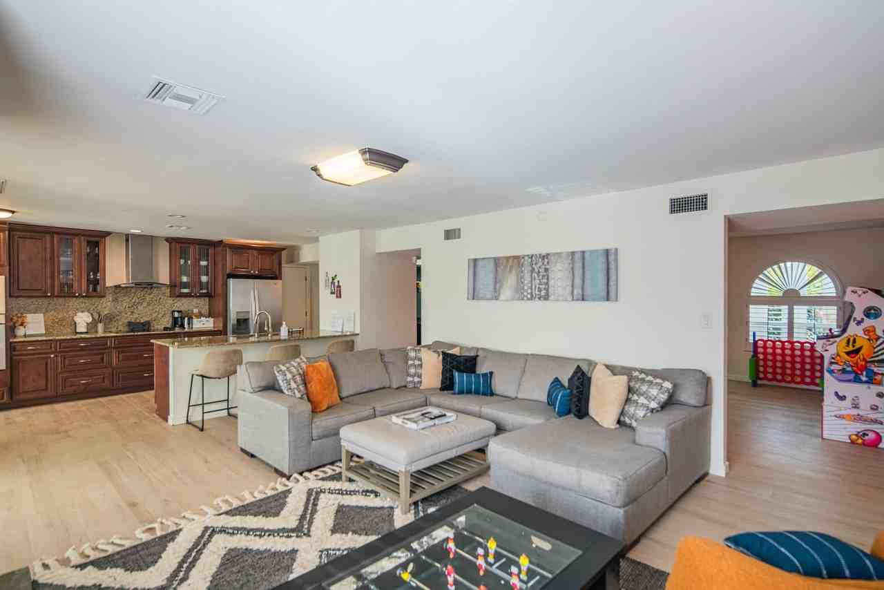 6411 E Thunderbird Rd #1465401P - Photo 4 of 50