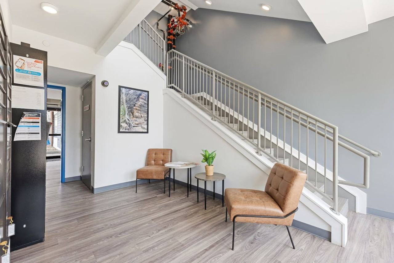 12607 Larchmere Blvd #1466499P - Photo 2 of 45