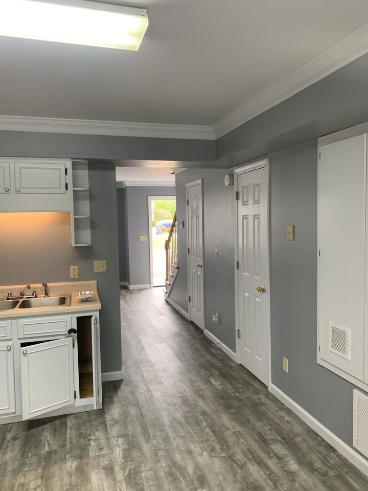 105 Hines Blvd #A - Photo 5 of 13