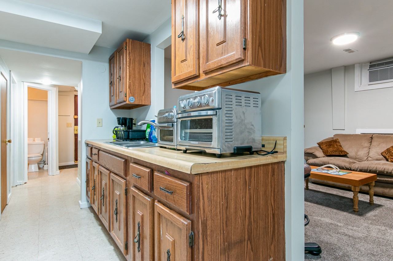 1605 Leavenworth St #BS - Photo 6 of 15