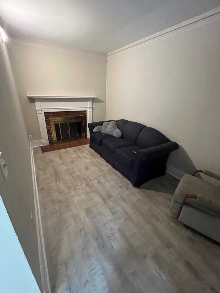 38 W University St #A - Photo 3 of 17