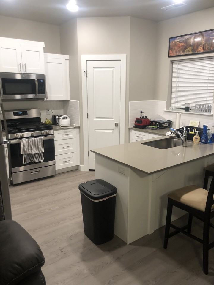 3063 175 W, #1 - Photo 6 of 9