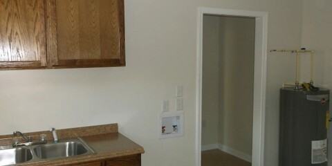 1620 S Orleans St - Photo 2 of 5