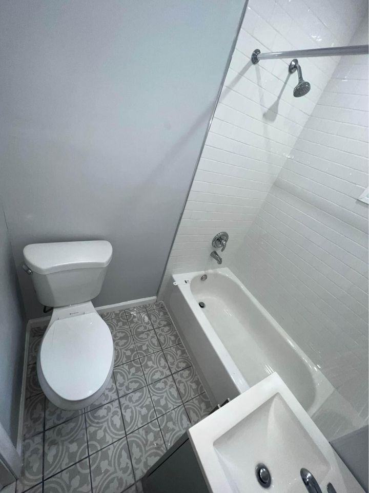 1414 W Sparks St #1 - Photo 7 of 13