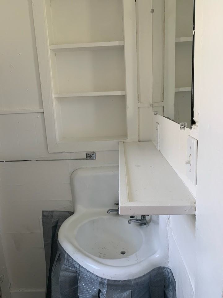 733 Herget Ave - Photo 6 of 7