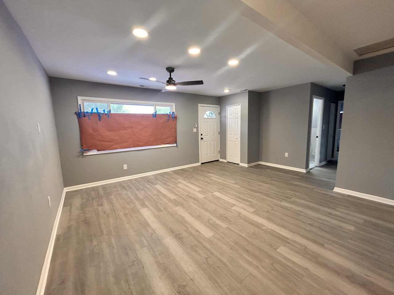 2025 Central Dr - Photo 4 of 15