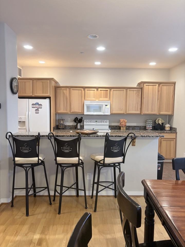 2855 Main Ave - Photo 4 of 22