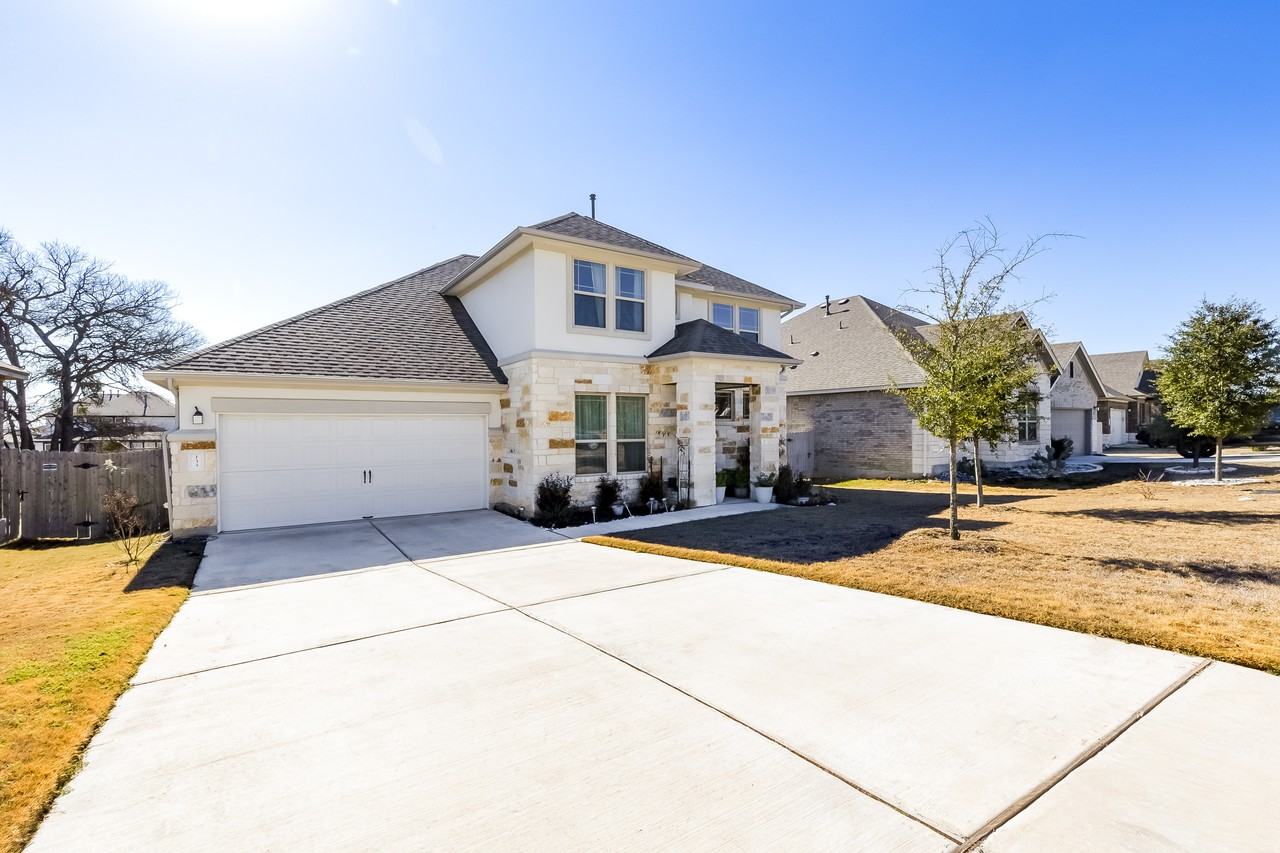 133 Goshen Dr - Photo 2 of 29