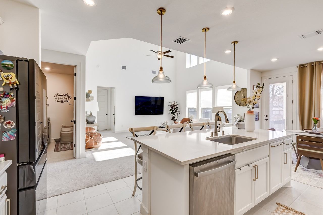 133 Goshen Dr - Photo 5 of 29