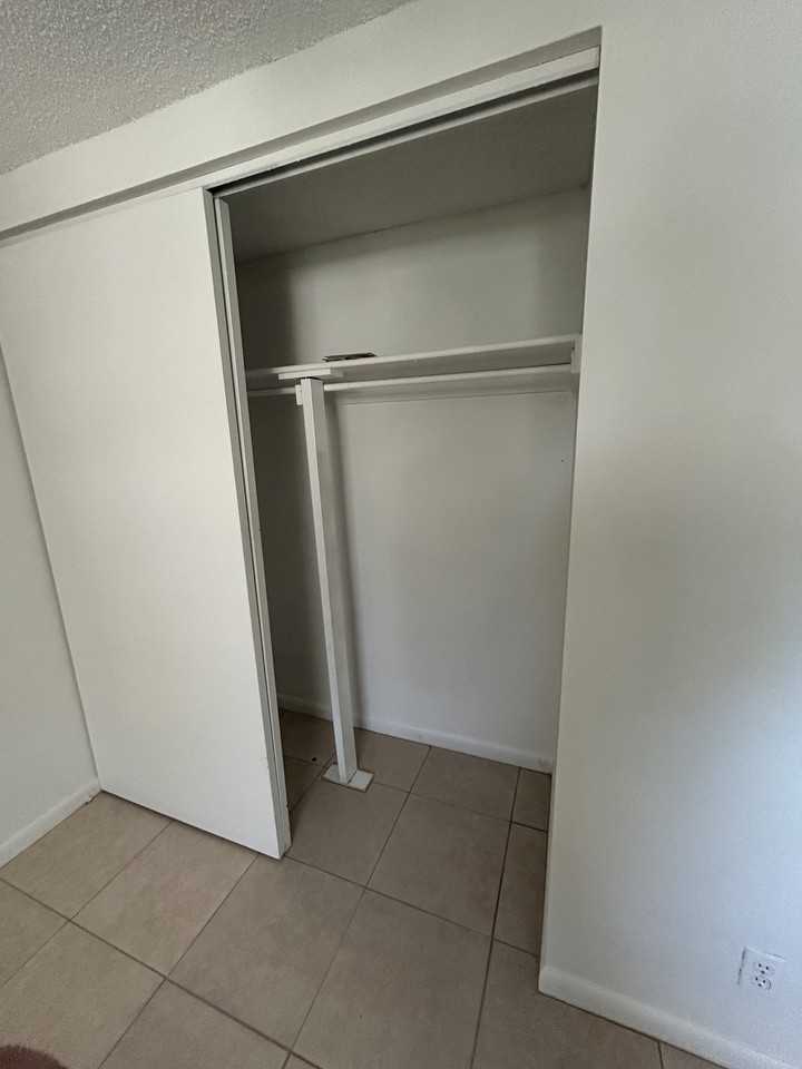 10415 Alma St #G - Photo 3 of 4