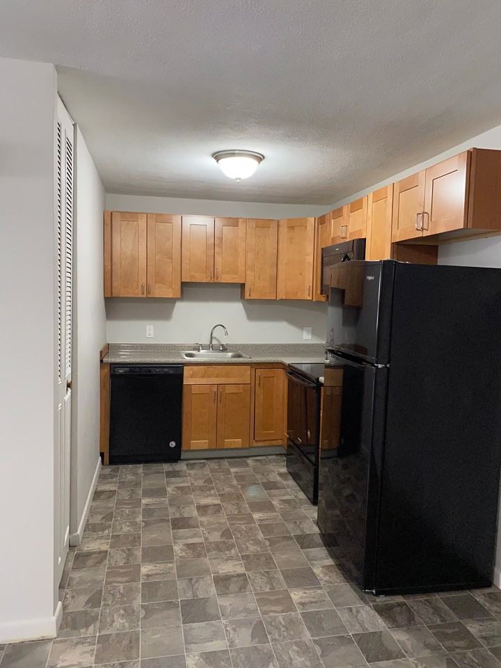 317 Revere St #3 - Photo 4 of 5