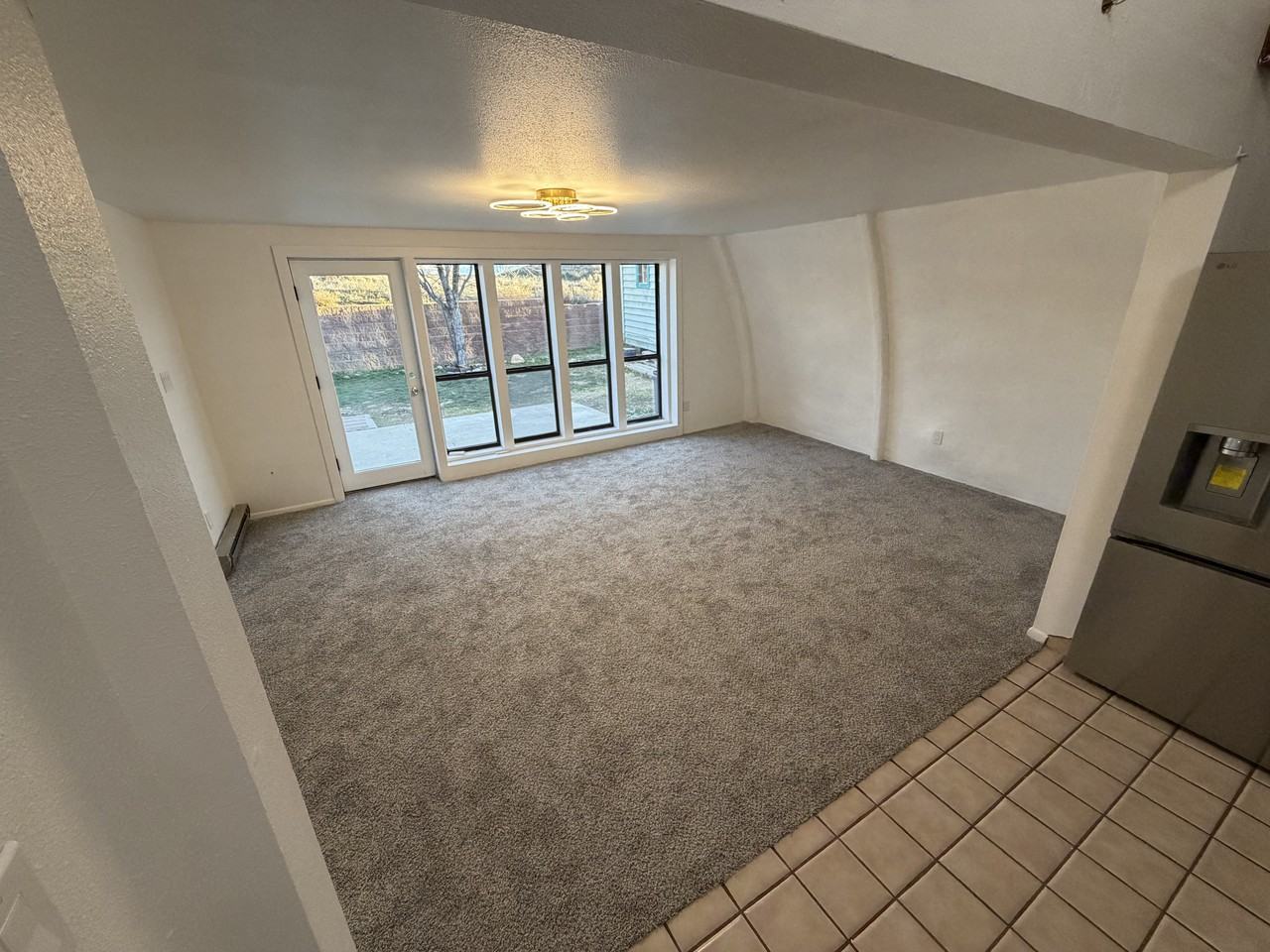 209 Mesilla Dr - Photo 2 of 30