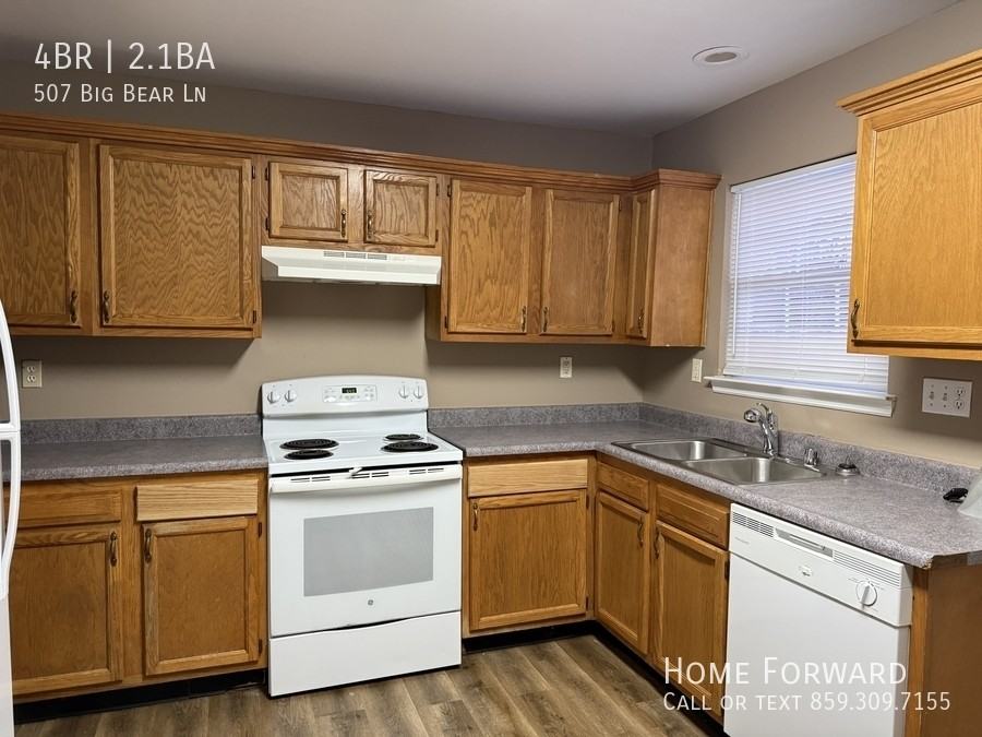 507 Big Bear Ln - Photo 2 of 5