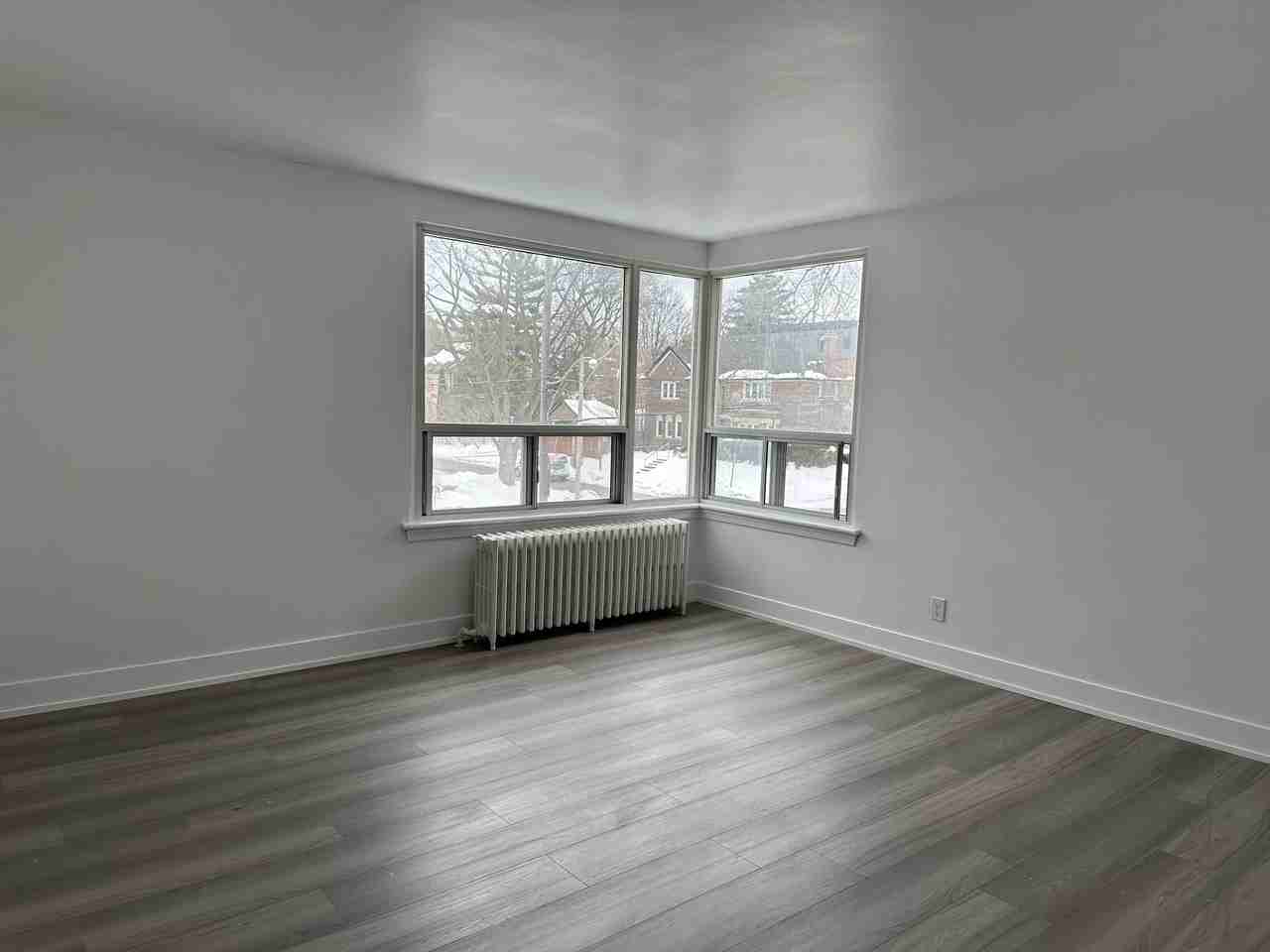 1996 Bathurst Street - Photo 7