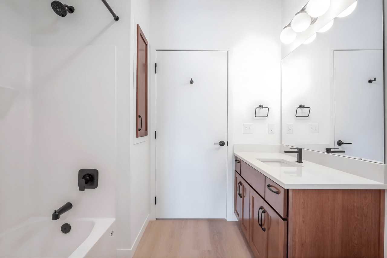 Irwin South - Photo 3 of 3