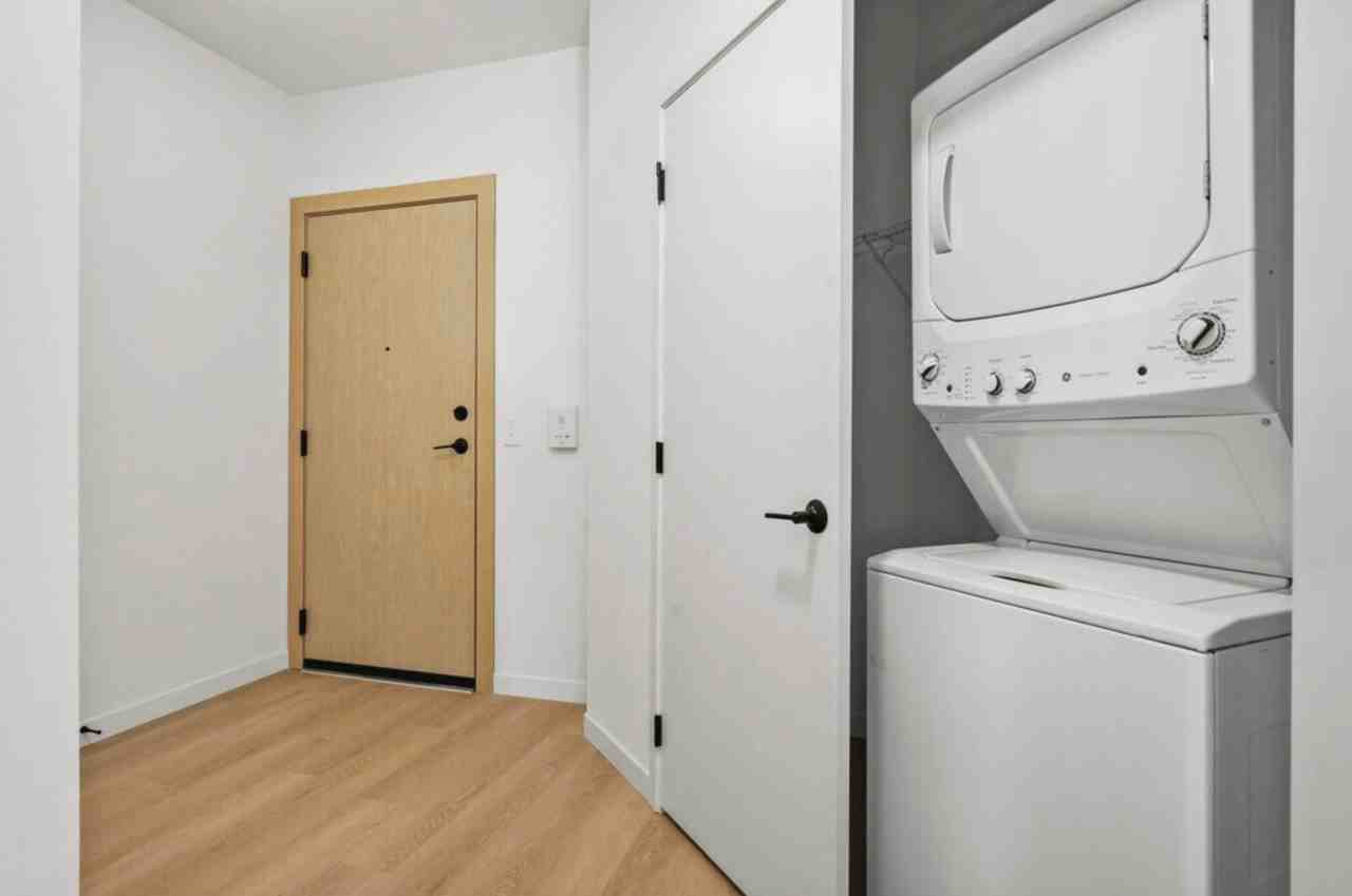 Irwin North - Photo 2 of 33