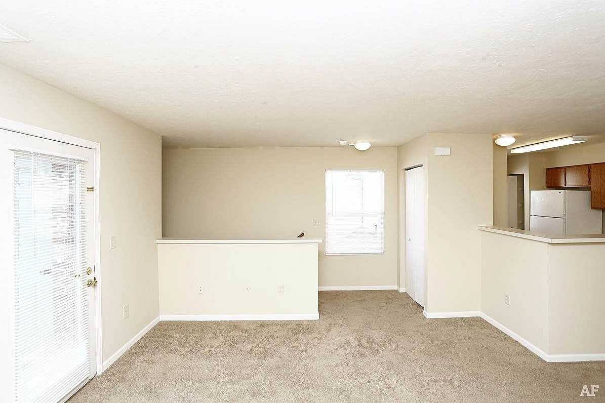 Hidden Ponds - Photo 6 of 13