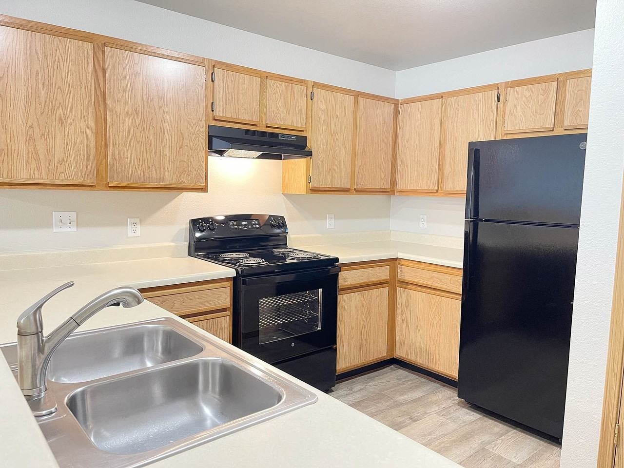 Pines at Southridge - Photo 5 of 22