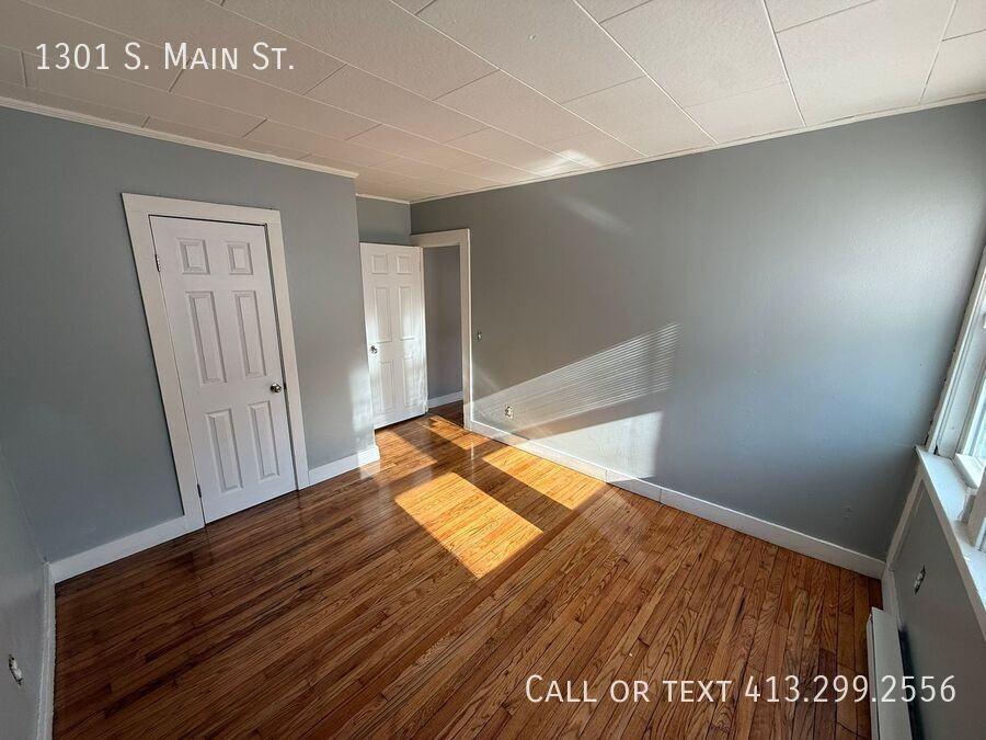 1301 S Main St - Photo 6 of 18