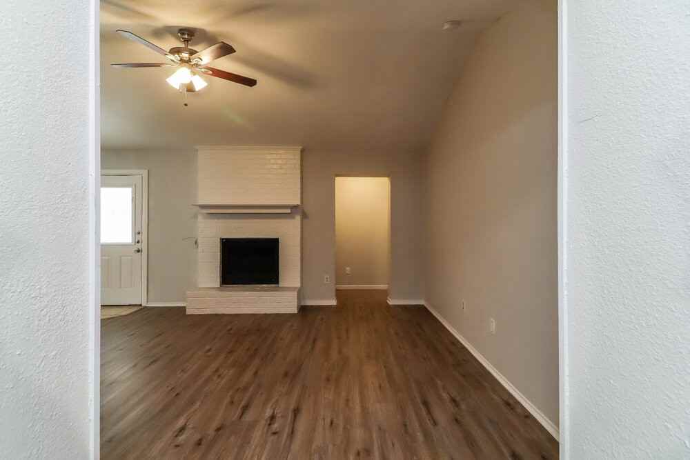 428 Guadalupe Dr - Photo 3 of 16