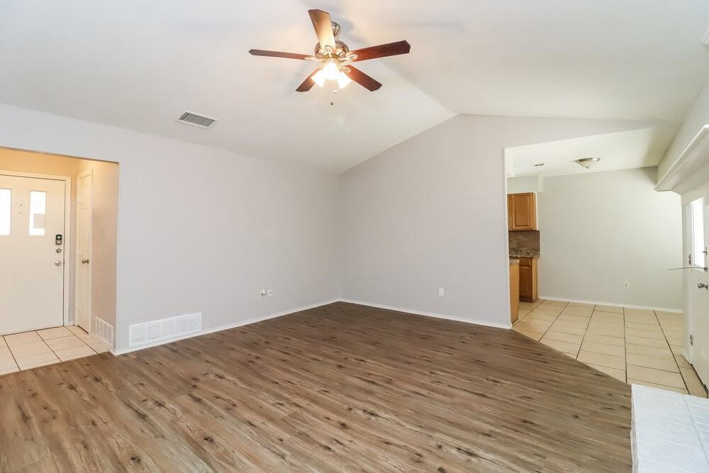 428 Guadalupe Dr - Photo 5 of 16